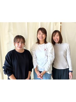 [白髪染め/白髪ぼかし/脱白髪染め]なりたい色味を汲み取ってくれる☆気兼ねなく通える人気店！！