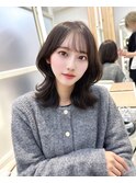 レイヤーカット　顔まわり　前髪　くびれミディ　レイヤーカット
