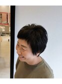 スッキリ軽やかなマダム向けショート