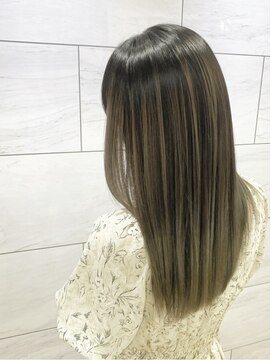 ループ(LOOP) バレイヤージュカラー