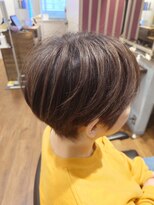 クローバー 新横浜店(CLOVER) 白髪ぼかしカラー　コンパクトショートカット