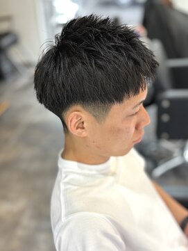 ニアウ 高崎店(Niau) メンズショートツイストスパイラルパーマ群馬高崎眉毛夏刈り上げ