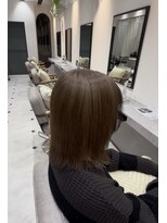 フィゼル 南堀江店(fizelle) グレージュ