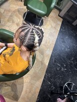マドゥーズ ヘアショップ(Madoo's hair shop)&nbsp;コーンロウ