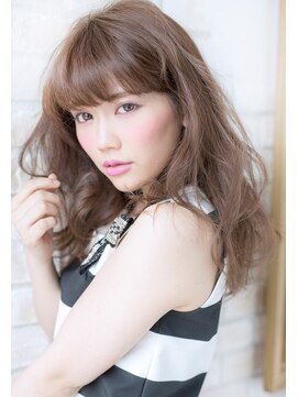 ボニークチュール(BONNY COUTURE) 大人女子のためのグラマラスなセミロング