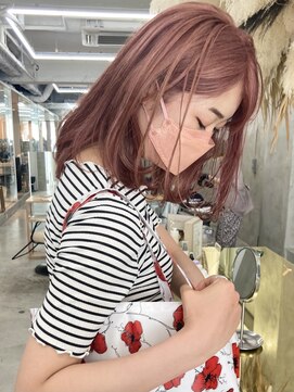 ソーコ 渋谷(SOCO) ハイトーンピンクブラウンケアブリーチダブルカラー