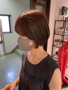 コワファーストナガサキシャンプーボーイ(COIFF1RST NAGASAKI SHAMPOO BOY) 大人ショートボブ×ナチュラルボブ×ミニボブ  20代30代40代