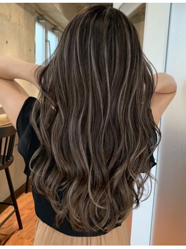 ジルブラン 国分寺(JIL BLAN) 大人ショートヘア/ハイライトカラー/イルミナカラー[国分寺]