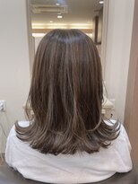 アルターリール(aL ter Rire)&nbsp;【Rire尚平】黒髪/グレーベージュ/レイヤーロング/前髪パーマ