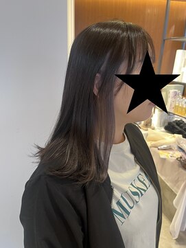 サラビューティーサイト 志免店(SARA Beauty Sight) 【あんstyle】20代30代隠せるインナー&シルバー