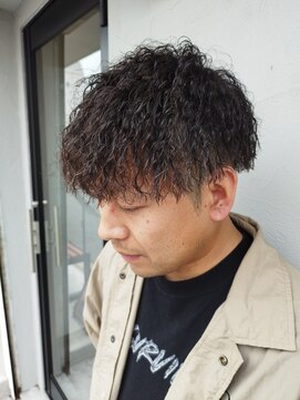 ガブ(GABU.) ツイストパーマ