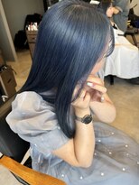 アチーブリス(achieve Liss)&nbsp;暗髪☆アッシュブルーブリーチ艶髪ロングエアストレート