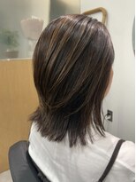 リム 南浦和(Lim)&nbsp;ハイライト/インナーカラー/白髪ぼかし/縮毛矯正/ショート