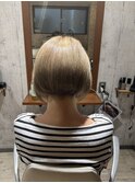 お洒落に白髪隠し頭綺麗にボブスタイル