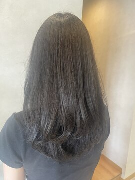 ゴートファクトリー(G.O.A.T factory) ダークグレージュ