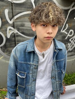 HOMME SERA for men's salon 【11/7 OPEN(予定)】【オム セラ フォーメンズサロン】の写真/アナタらしさが輝くOriginalカラーをご提案。SNSで話題の最旬スタイルも”HOMME SERA”で!［韓国/札幌］