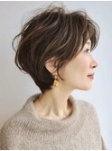 大人ショート 白髪ぼかし 脱白髪染め ハイライト40代50代60代
