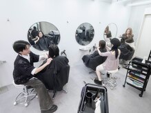 ハロ(Halo)の雰囲気（salon work［表参道/原宿/レイヤーカット/髪質改善/韓国/学割］）