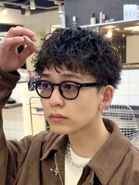 アンサー 渋谷(ANSWER) ルーズショートスパイキーショート短髪ツイストルーズパーマ
