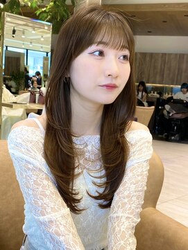 グランド(GRAND) ロングヘア20代30代40代レイヤー前髪なし前髪あり表参道【平島】