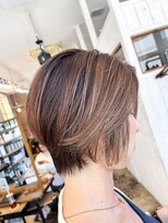 ヘアーループレル(Hair ruup Rell design works)&nbsp;大人ハイライト×丸みショートボブ｜白髪ぼかし◎