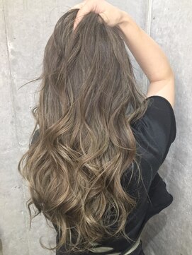 ロダット 横浜(LODAT by little) ハイライト×フォギーグレージュ【LODAT横浜】