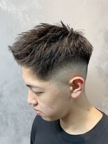 ワールドシップモトマチ(WORLD SHIP MOTOMACHI)&nbsp;フェードカット　ショートスタイル