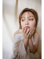 ディジョン(Dijon)&nbsp;韓国顔まわりレイヤーカットグレージュオリーブベージュブラウン