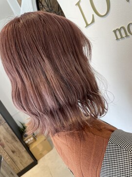 ラビスモア(Lovis moa) 切りっぱなしボブ/ピンクブラウン/エアリーロング/美髪のススメ