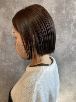 エフアイケー ヘア アンド ビューティ(F.I.K hair&beauty)の写真/立体感を生み出すカット技法で毎朝簡単に華やかショートに。思い切ったイメージチェンジもお任せください！