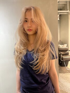フェブ(fev) 【Fev_kaede】white blonde × butterfly layer