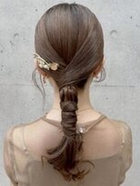 ガレットウメダ(GALETTE UMEDA)&nbsp;#皮ひもヘアセット　#大人のポニーテール