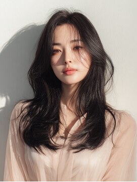 ネオリーブ チロル 横浜西口店(Neolive CiroL.) 20代30代40代 小顔レイヤー/暗めカラー/デザインカラー[横浜駅]