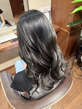 ルミエール(Lumiere) グレーカラー