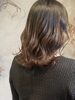 ヒトイロ(hitoiro)&nbsp;ミディアムヘア