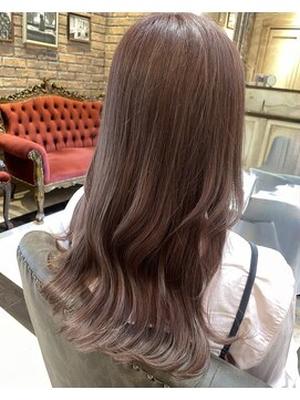 ロージアバイアルティナ(ROSIER by artina) ロングヘア×ネイキッドコーラル