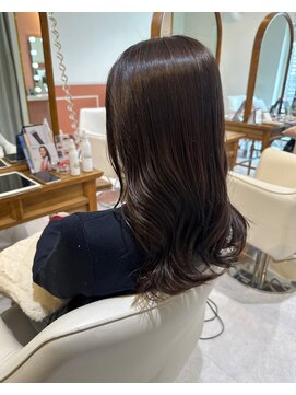 スペックホルダーミミ(Spec Holder mimi) ダークブラウン2.6ミディアムレイヤーカット