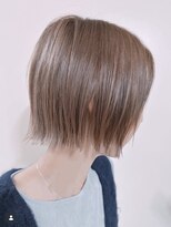 アナザヘアー なんば 高島屋前店(ANAZA hair)&nbsp;スライド切りっぱなしボブ♪大人可愛い20代30代40代前下がりボブ