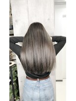 トゥーミー(to mee)&nbsp;プラチナベージュ【担当　末吉】