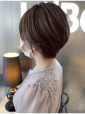 〈ショートヘア〉丸みが可愛い◎襟足短めショート