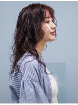 ノード(NODO)&nbsp;レッドカラーのスパイラルウェーブ