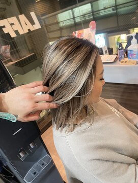 ラフ(LAFF) #黒髪#ボブルフ#ネビージュ#小顔#ワンレン