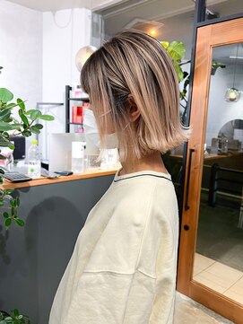 ミチ(mich) ミルクティーベージュ系バレイヤージュ◎20代30代40代