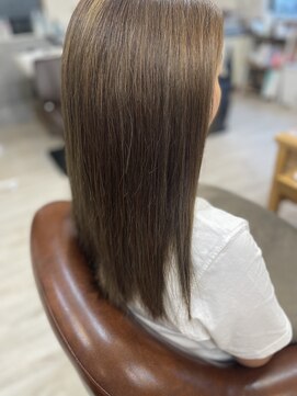 ラニ(lani) 落ち着いたアッシュブラウン