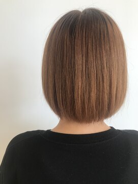 クララ トヨハシ(CLALA Toyohashi) ボブ 髪質改善トリートメント