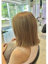 ロナ 岡崎竜美丘店(RONA)&nbsp;ハイトーンベージュボブ♪