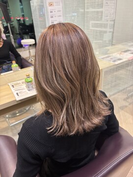 ファースト 仙台店(first) 黒髪 ボブルフ ネビージュ 小顔 ワンレン 髪質改善 前髪