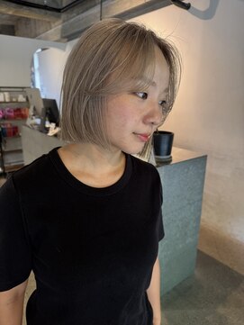 ツイッグ バイ ヤード(twig by YARD.) クリーミーベージュボブ