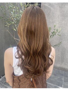 マノハル(MANOHARU) ブリーチなし　明る目カラーを繰り返してハイトーン