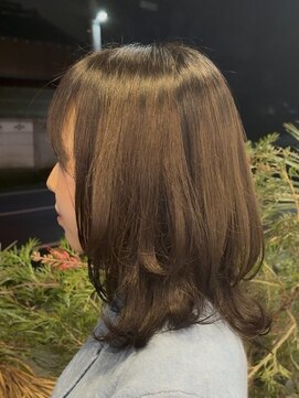 黒髪/クラゲヘアー/オリーブグレー/小顔/ココアベージュ/北越谷